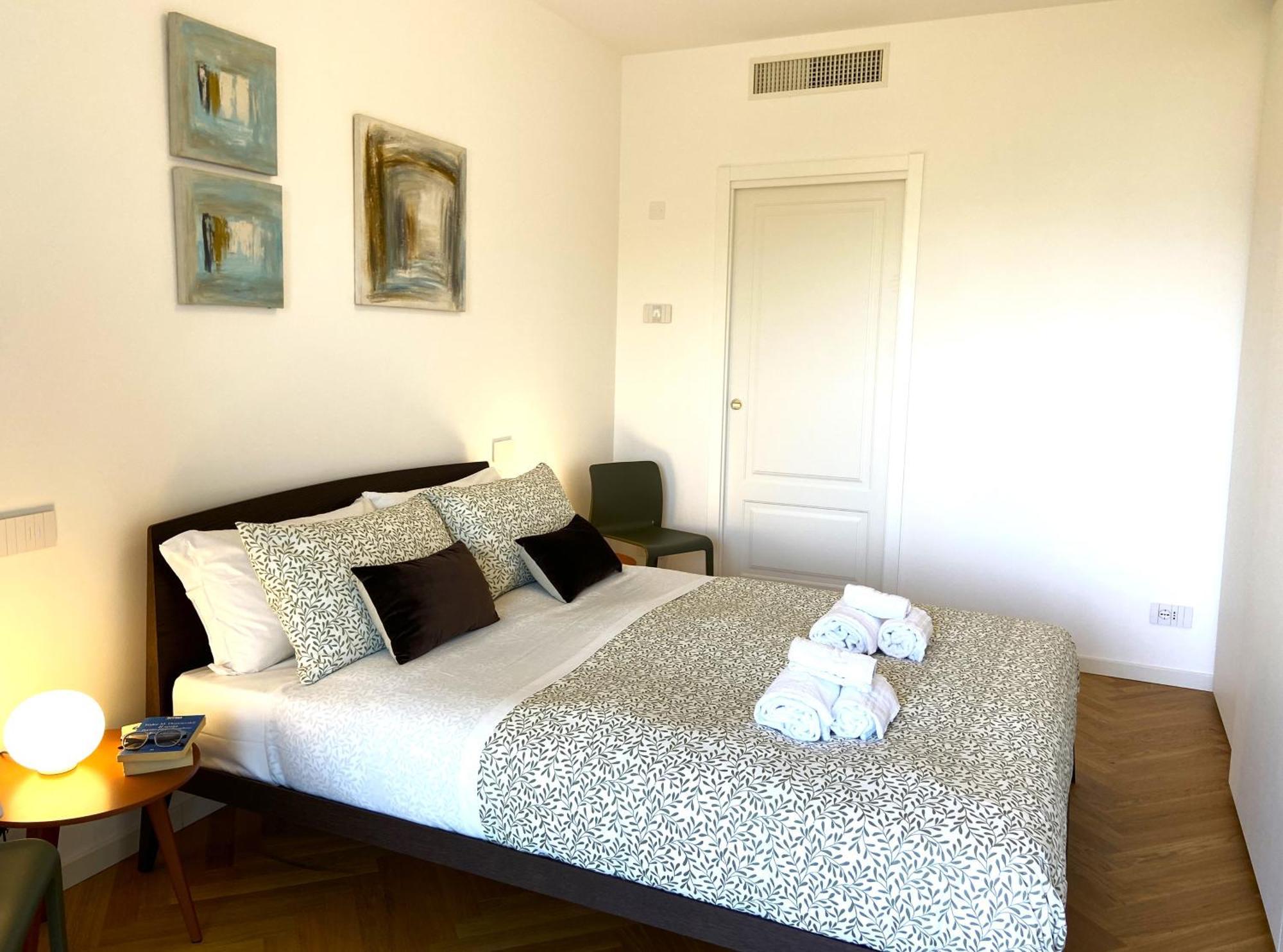 Olmocolmo Trastevere Рим Екстериор снимка